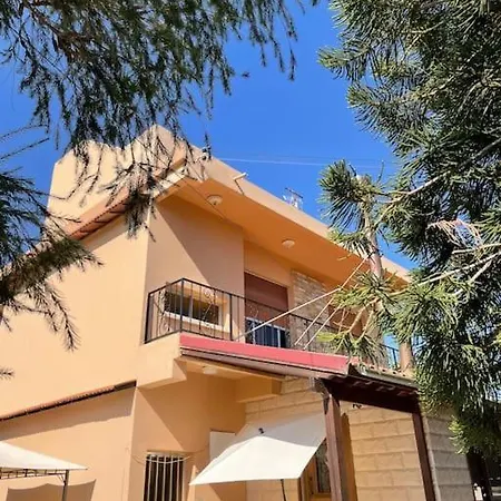 Minouthkia House Apartment Limassol