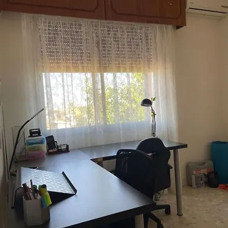 Apartment Minouthkia House